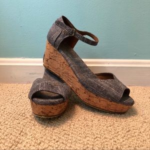 Toms Denim Cork Wedge Sandals (womens 6.5)